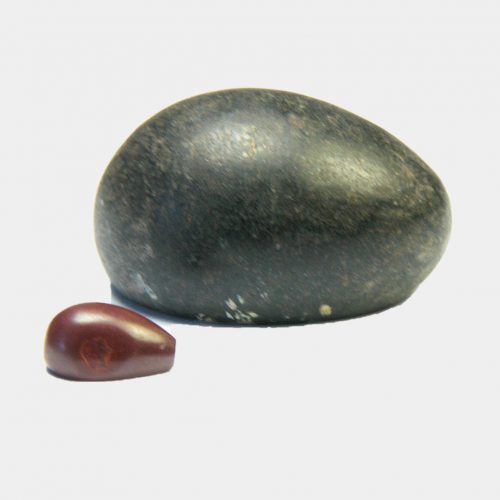 Egyptian Antiquities - Two Egyptian ovate hardstone weights