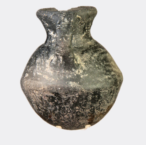 Levantine burnished pottery jug
