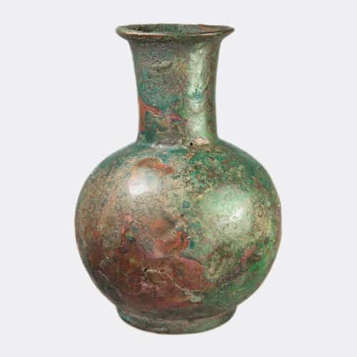 Mesopotamian bronze vase with flared rim